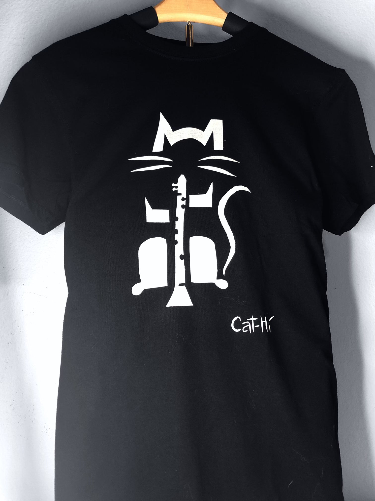 Cat-Hi - Clarinet Cat Shirt - XS